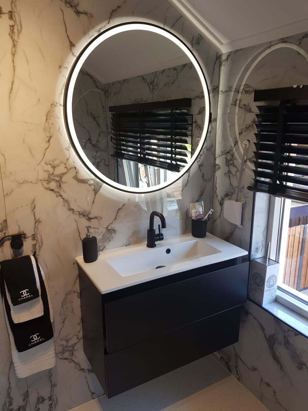 wit-marmer-wandpaneel