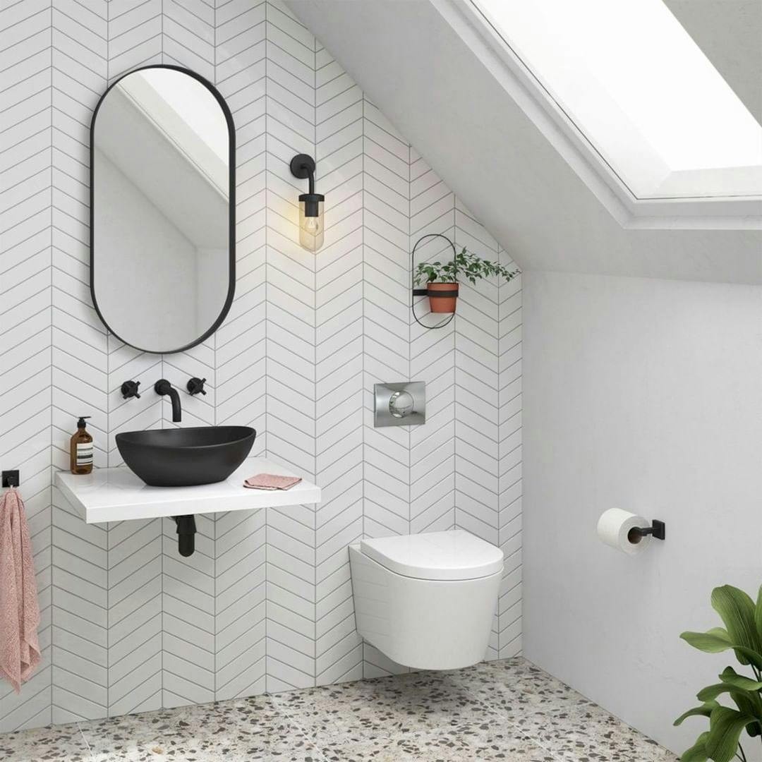 wit-tegels-badkamer