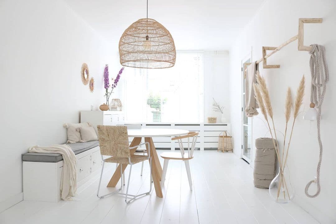 wit-woonkamer-eetkamer