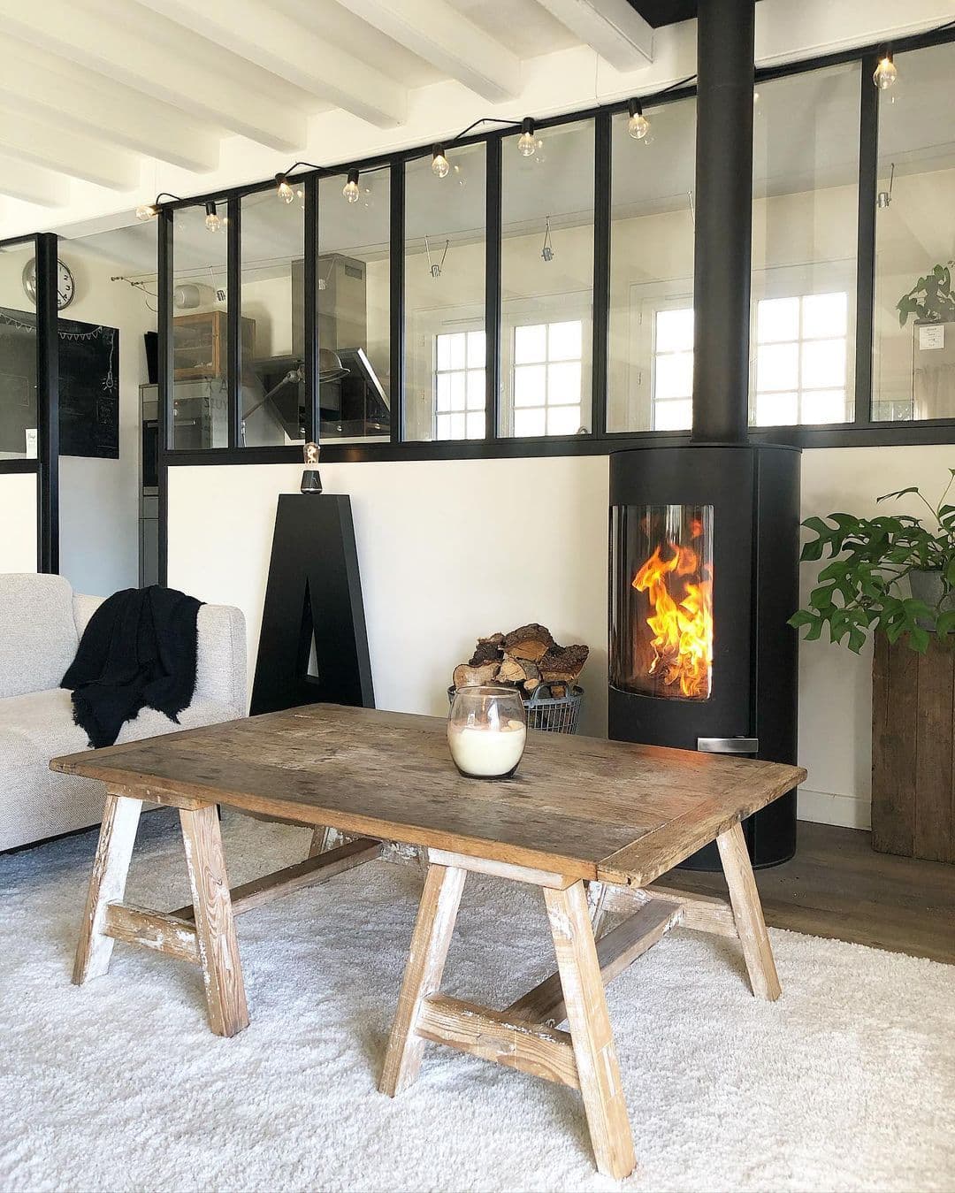 woonkamer-haard-sfeervol